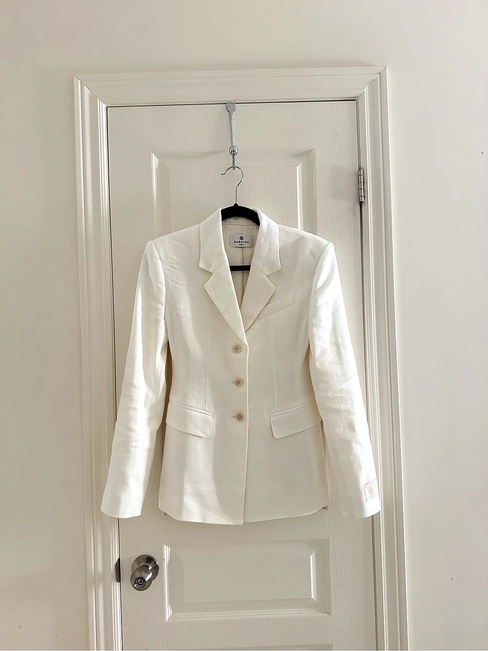 Aritzia Babaton Standout Linen Blazer Women's White [ONLY WORN ONCE]